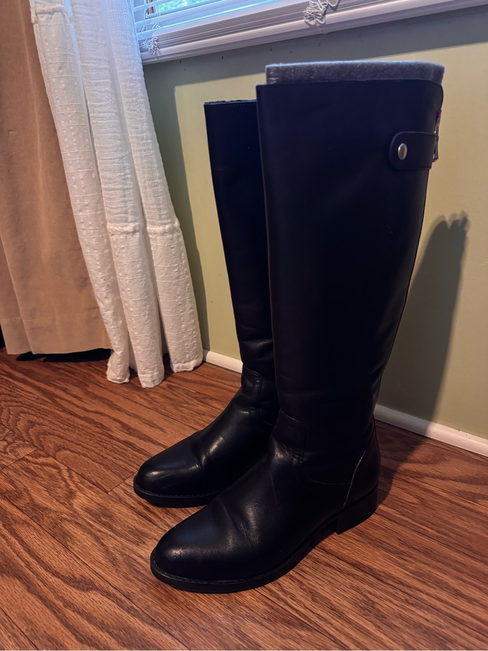 Steve Madden Journal Black Leather Back Zip Riding Boot - Picture 2 of 5